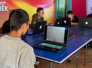 Курсанты смены «Время юных героев» в Бурятии показали мастерство управления дронами