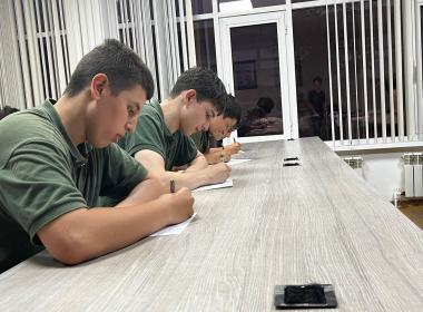 Курсанты в Чечне приняли участие в акции «Письмо герою»