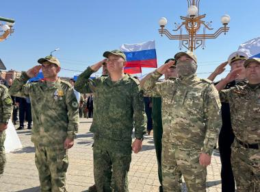 Три инструктора Центра «ВОИН» в Калмыкии награждены медалью Эрдни Деликова