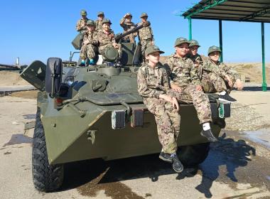 Дети участников СВО прошли полосу препятствий в чеченском филиале Центра «ВОИН»