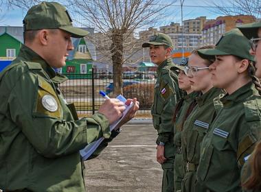 Кемеровские курсанты Центра «ВОИН» начали подготовку к Параду Победы