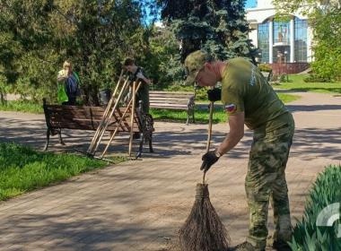 Сила памяти и чистоты: курсанты Центра «ВОИН» продолжают участие во Всероссийской неделе субботников